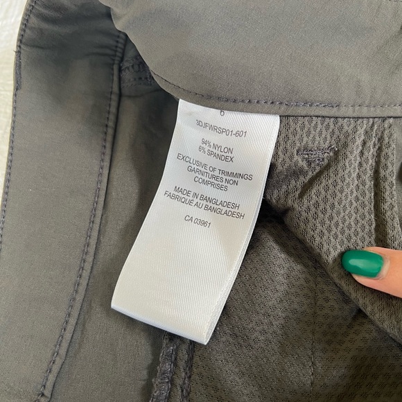 Dark Grey/Green Wind River Shorts - Picture 5 of 5